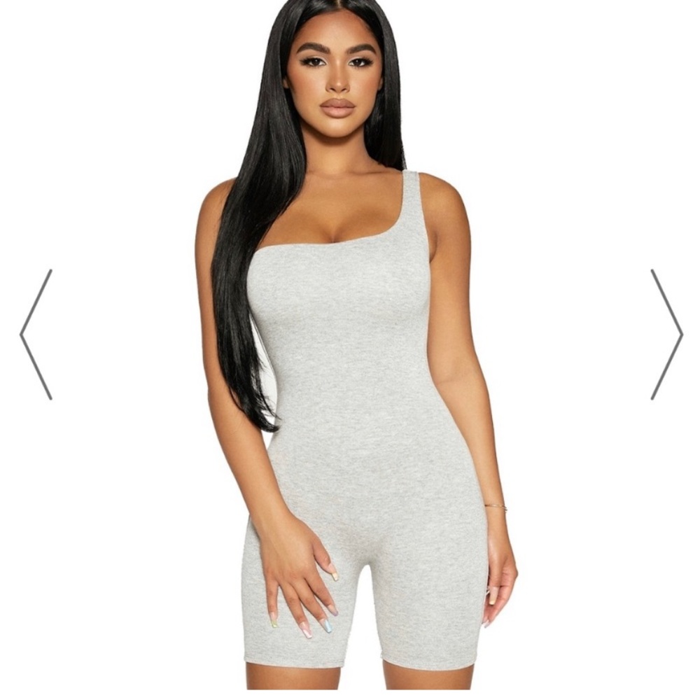 Naked wardrobe one shoulder romper